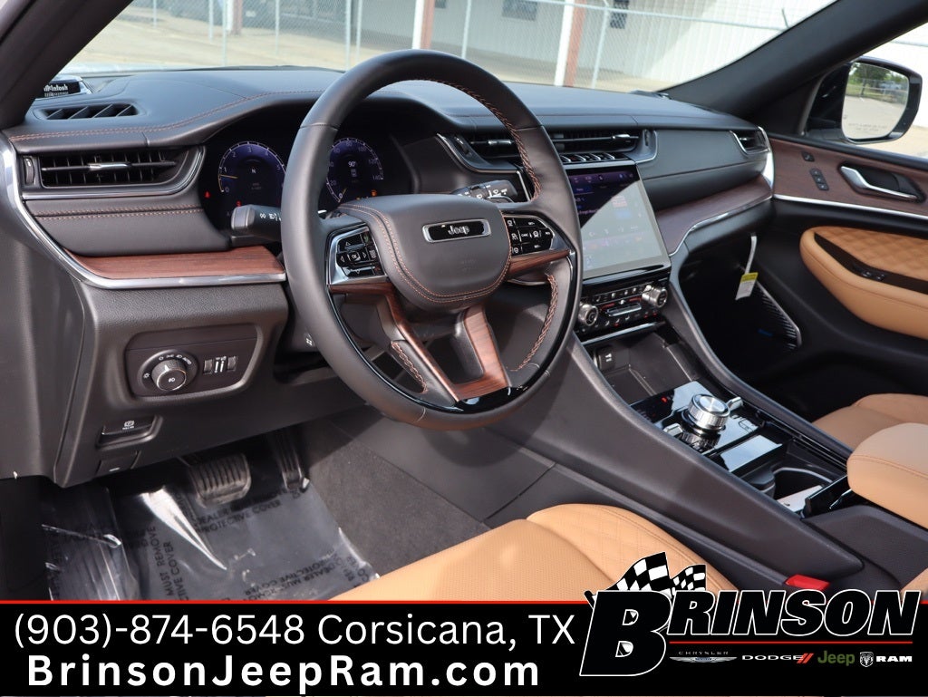 2025 Jeep Grand Cherokee GRAND CHEROKEE SUMMIT 4X4