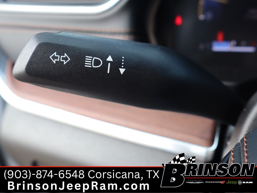 2025 Jeep Grand Cherokee GRAND CHEROKEE SUMMIT 4X4