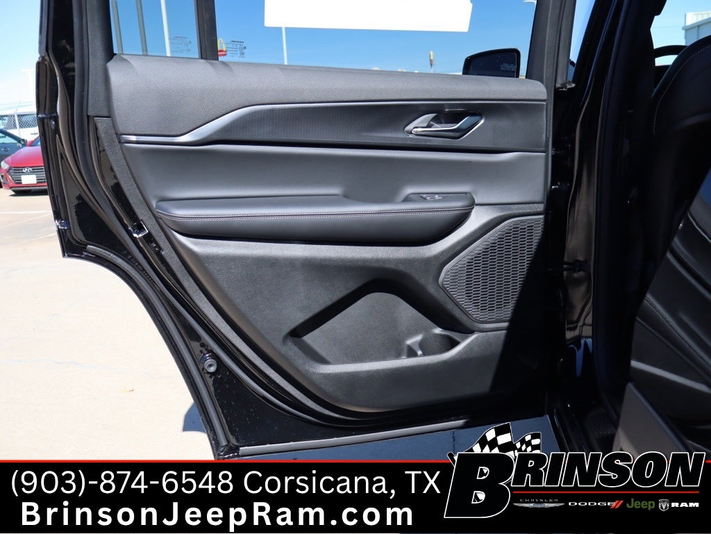 2025 Jeep Grand Cherokee GRAND CHEROKEE L ALTITUDE X 4X2