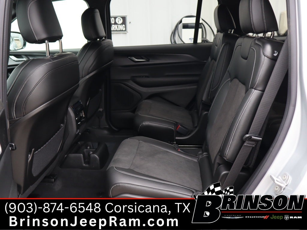 2025 Jeep Grand Cherokee GRAND CHEROKEE L ALTITUDE X 4X2