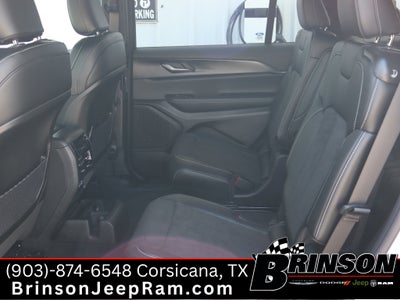 2025 Jeep Grand Cherokee GRAND CHEROKEE L ALTITUDE X 4X2