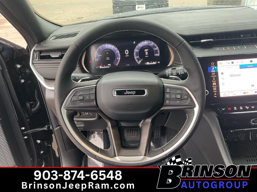 2026 Jeep Grand Cherokee GRAND CHEROKEE L LAREDO ALTITUDE 4X2