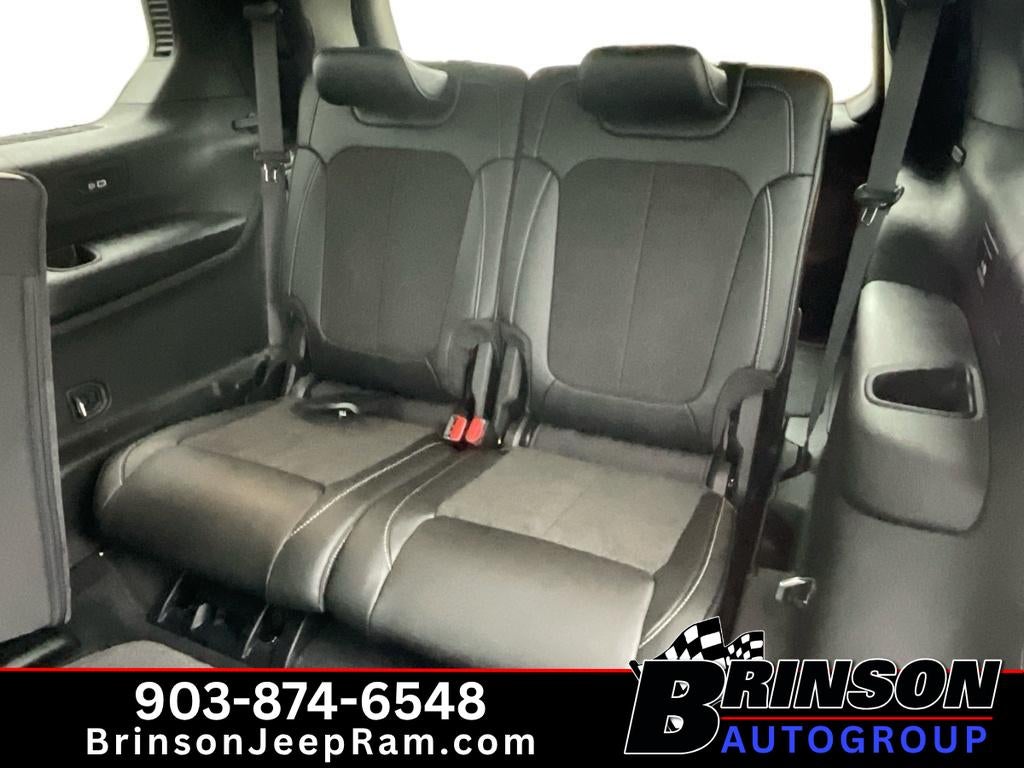2026 Jeep Grand Cherokee GRAND CHEROKEE L LAREDO ALTITUDE 4X2