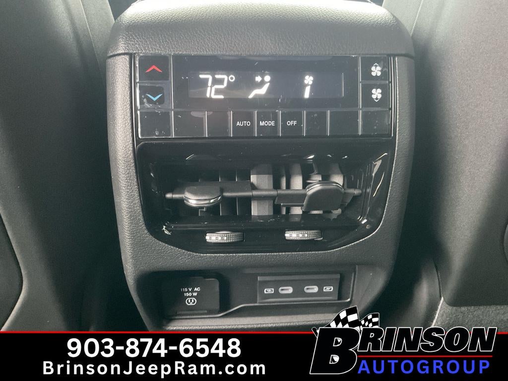 2026 Jeep Grand Cherokee GRAND CHEROKEE L LAREDO ALTITUDE 4X2