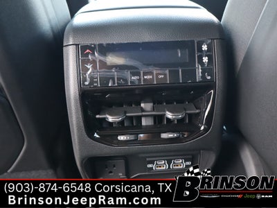 2025 Jeep Grand Cherokee GRAND CHEROKEE L LIMITED 4X4