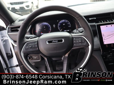 2025 Jeep Grand Cherokee GRAND CHEROKEE L LIMITED 4X4