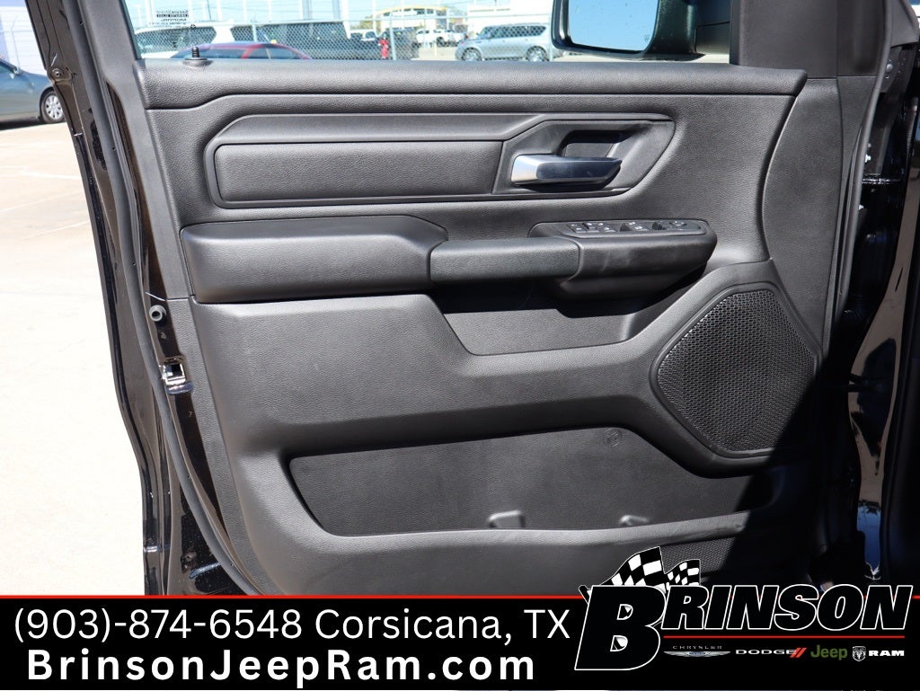 2025 RAM Ram 1500 RAM 1500 TRADESMAN CREW CAB 4X2 5'7' BOX