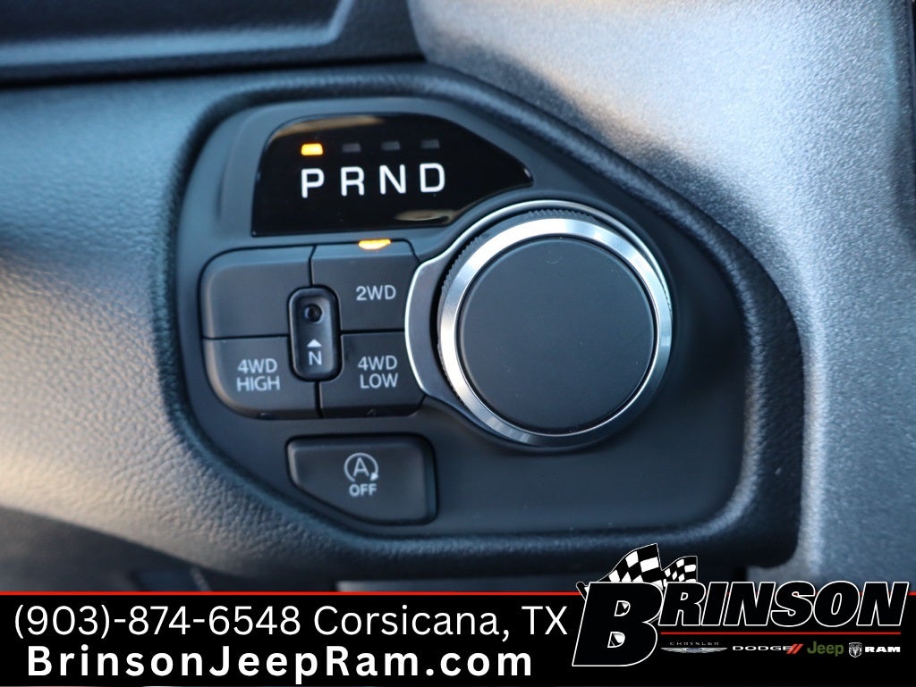 2025 RAM 1500 Tradesman Crew Cab 4x4 5'7' Box