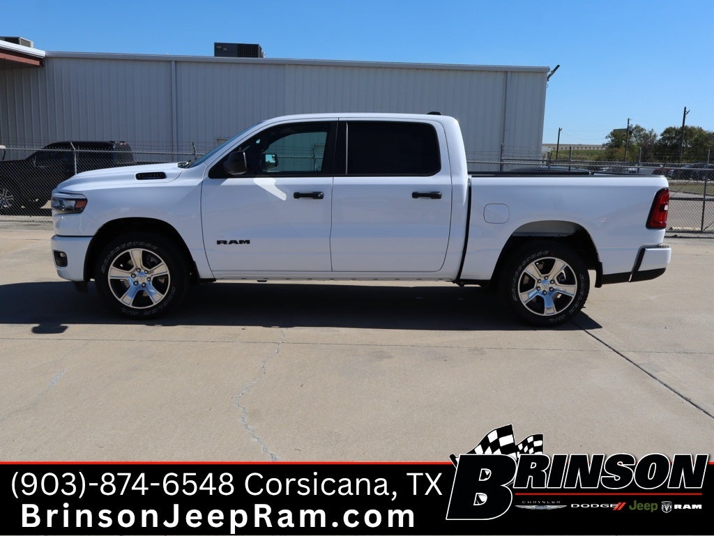 2025 RAM 1500 Tradesman Crew Cab 4x4 5'7' Box