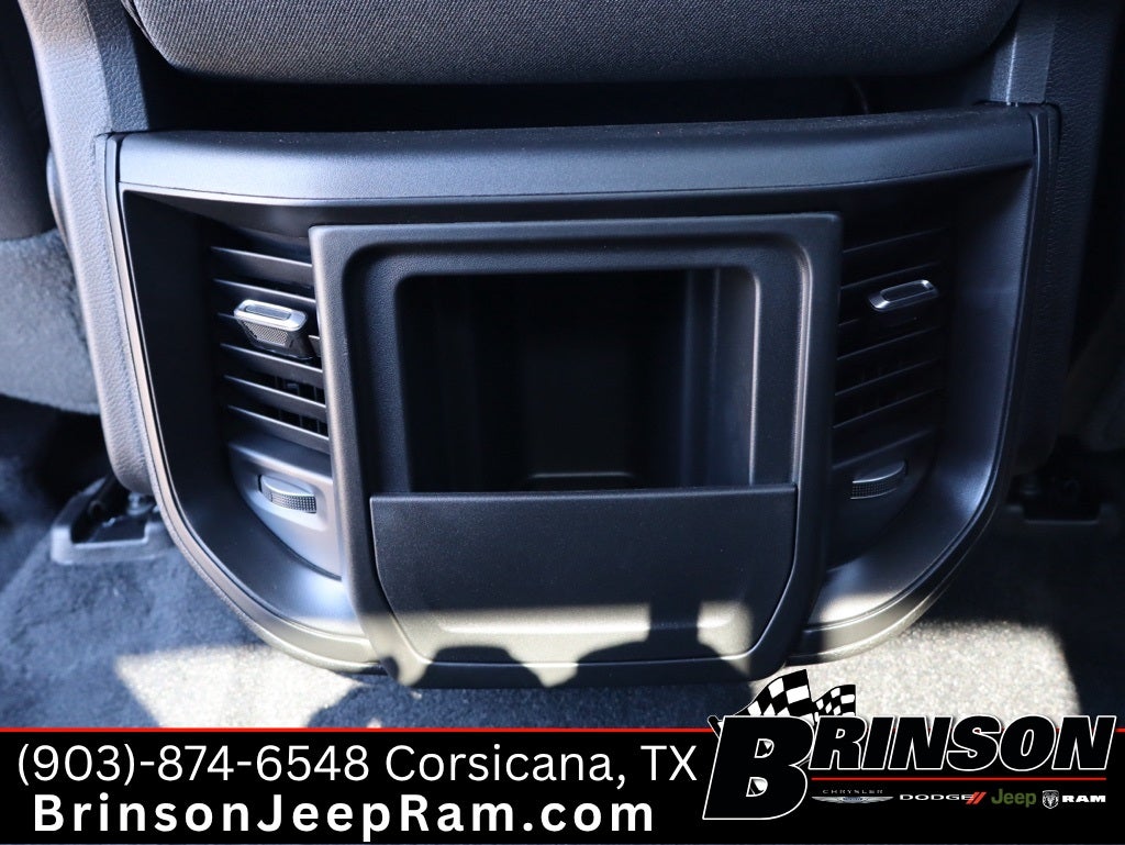 2025 RAM 1500 Tradesman Crew Cab 4x4 5'7' Box