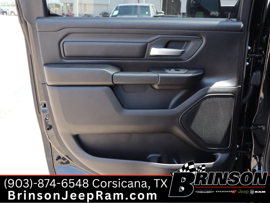 2025 RAM Ram 1500 RAM 1500 TRADESMAN CREW CAB 4X4 5'7' BOX