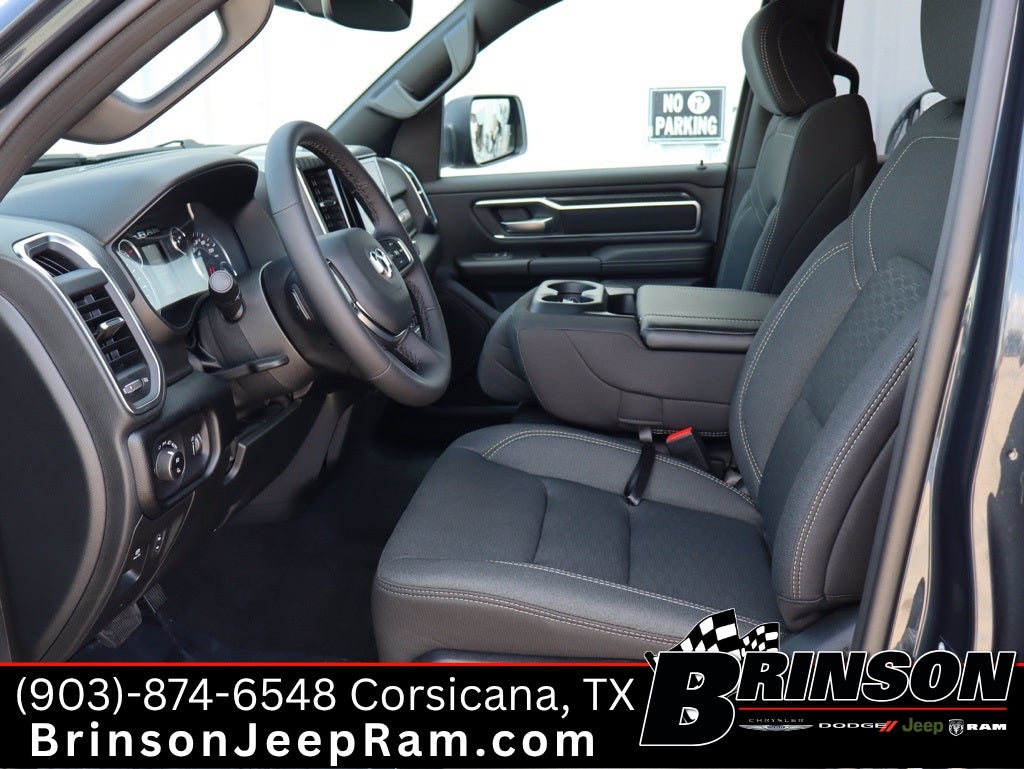 2026 RAM Ram 1500 RAM 1500 LONE STAR CREW CAB 4X4 5'7' BOX