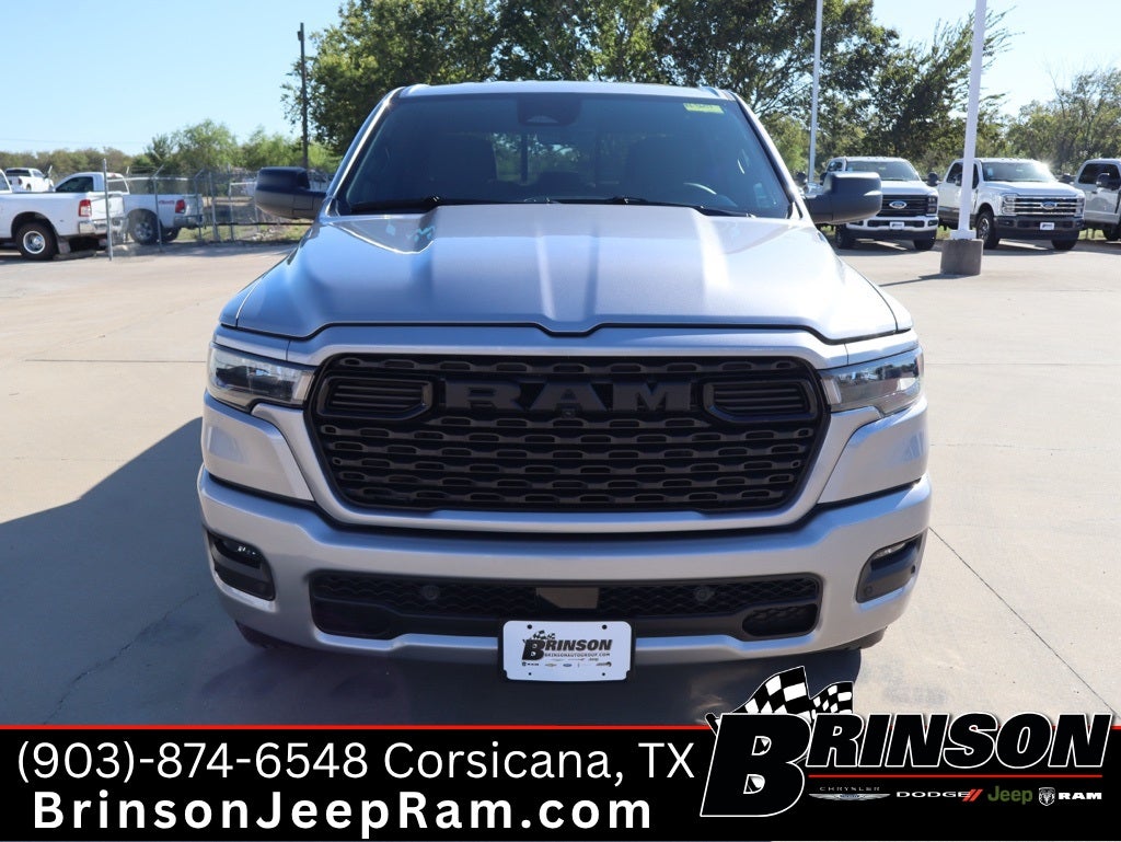 2026 RAM Ram 1500 RAM 1500 EXPRESS CREW CAB 4X4 5'7' BOX