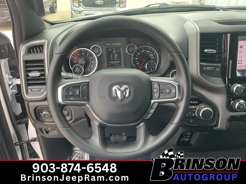 2026 RAM Ram 1500 RAM 1500 TRADESMAN CREW CAB 4X4 5'7' BOX