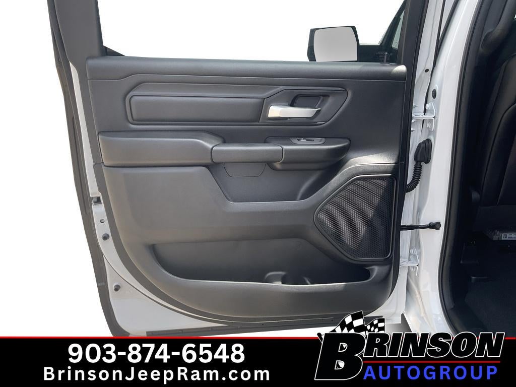 2026 RAM Ram 1500 RAM 1500 TRADESMAN CREW CAB 4X4 5'7' BOX