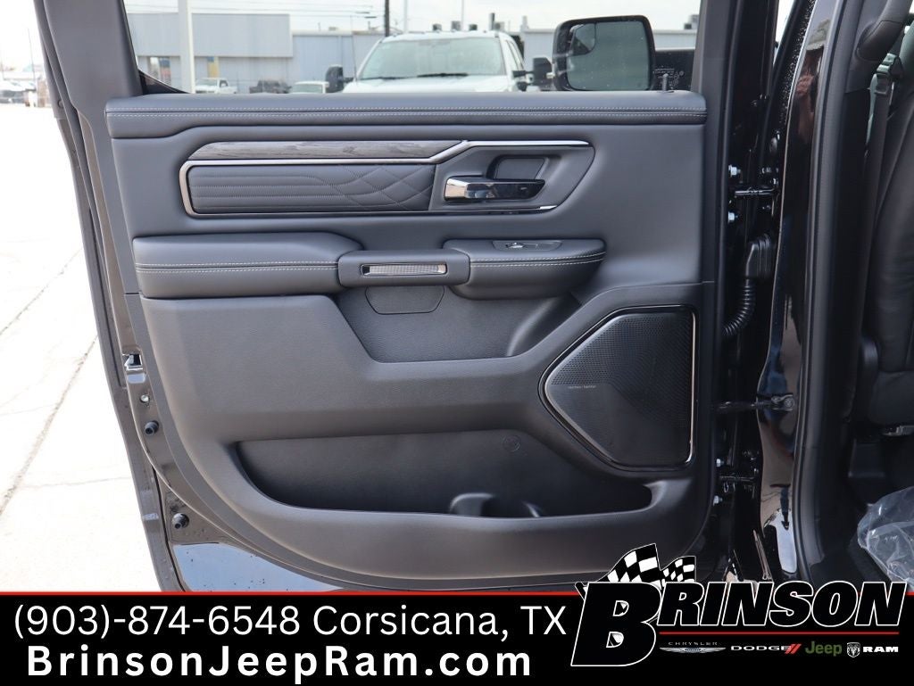 2026 RAM Ram 1500 RAM 1500 LIMITED CREW CAB 4X4 5'7' BOX