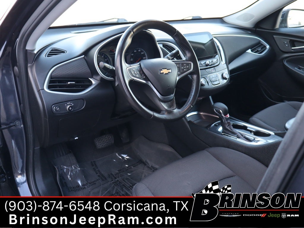 2022 Chevrolet Malibu FWD RS