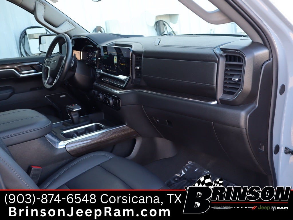 2024 Chevrolet Silverado 1500 4WD Crew Cab Short Bed RST