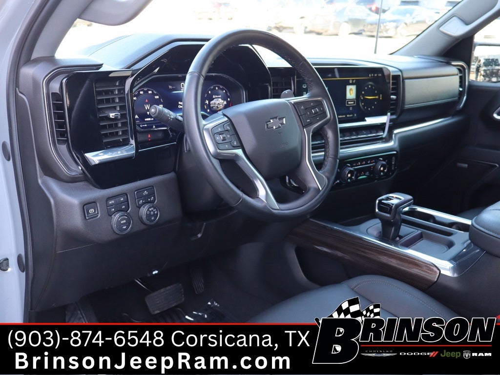 2024 Chevrolet Silverado 1500 4WD Crew Cab Short Bed RST