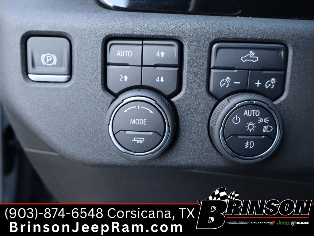 2024 Chevrolet Silverado 1500 4WD Crew Cab Short Bed RST