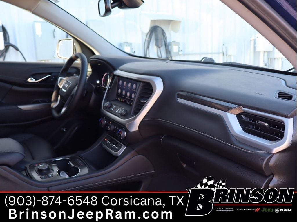 2023 GMC Acadia AWD SLT