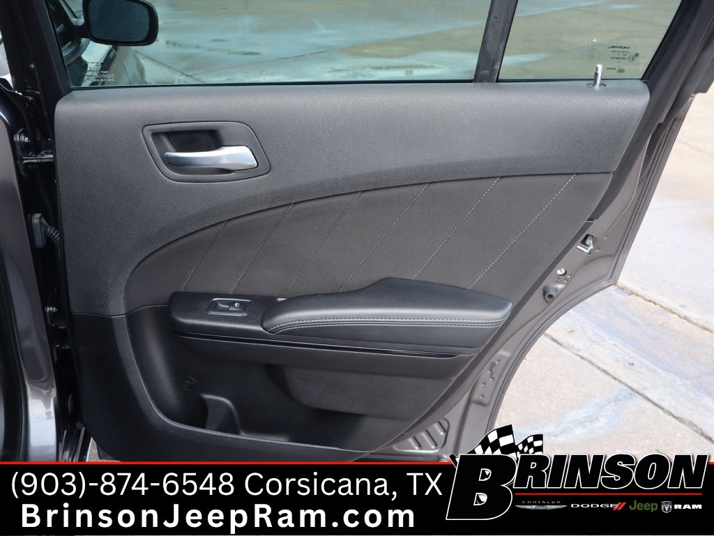 2022 Dodge Charger SXT RWD