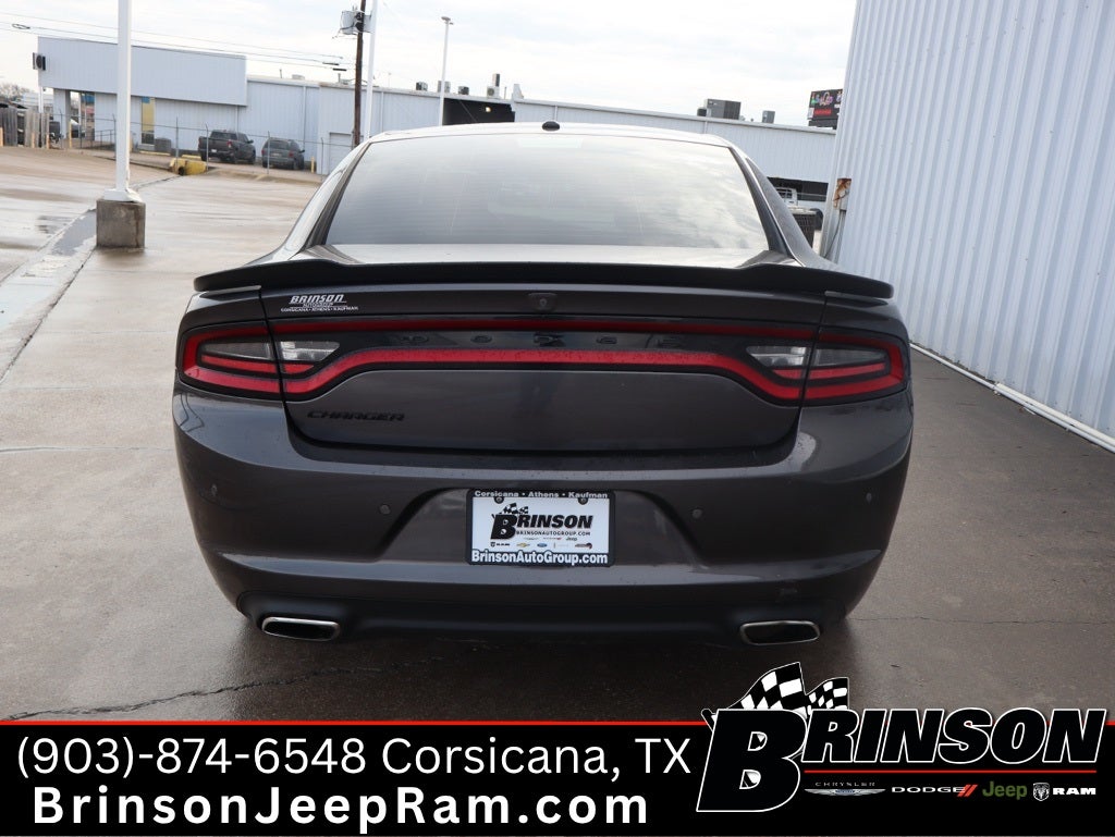 2022 Dodge Charger SXT RWD