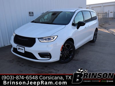 2026 Chrysler Pacifica PACIFICA SELECT