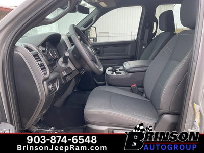 2026 RAM Ram 2500 RAM 2500 BLACK EXPRESS CREW CAB 4X4 6'4' BOX