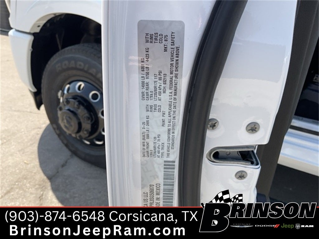 2025 RAM Ram 3500 RAM 3500 LIMITED CREW CAB 4X2 8' BOX