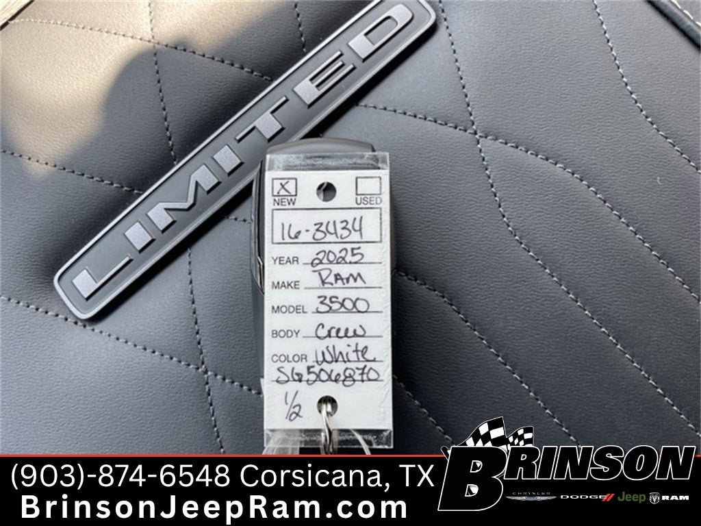 2025 RAM Ram 3500 RAM 3500 LIMITED CREW CAB 4X2 8' BOX