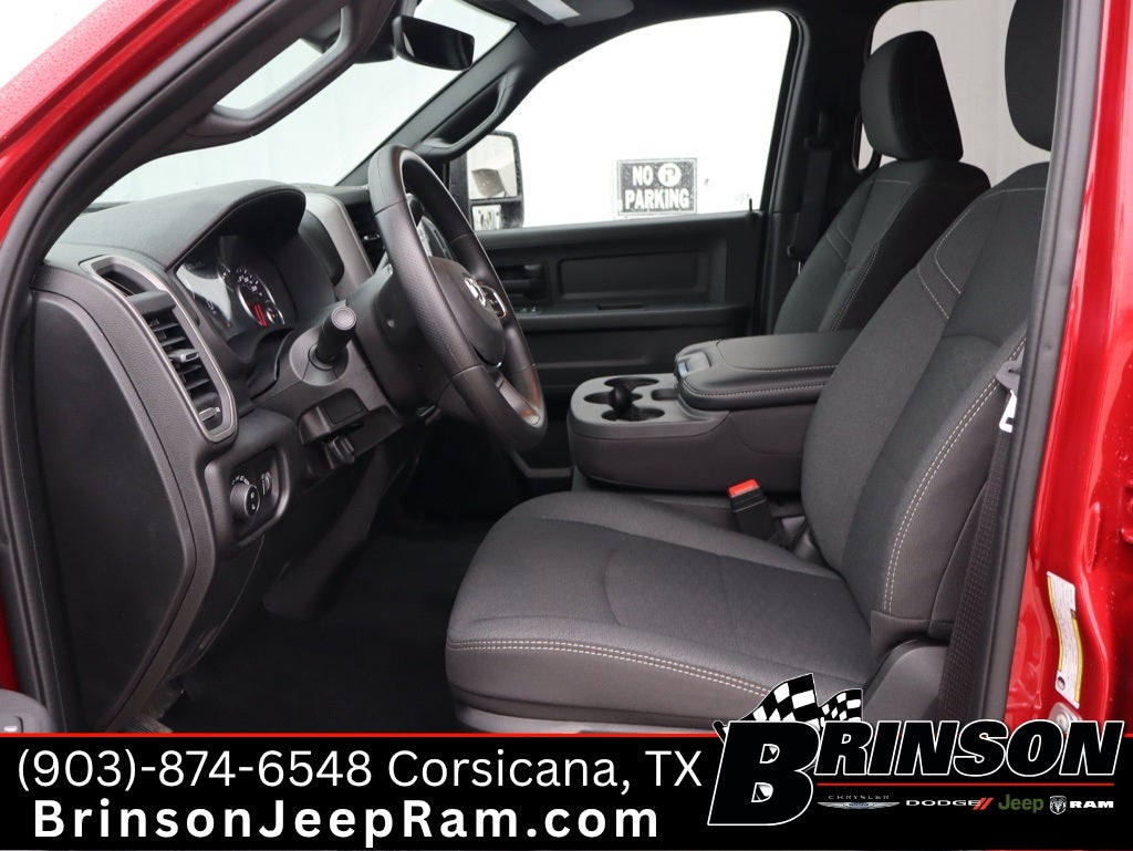 2026 RAM Ram 3500 RAM 3500 TRADESMAN CREW CAB 4X4 8' BOX