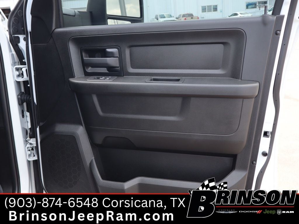 2026 RAM 3500 Tradesman Crew Cab 4x4 8' Box