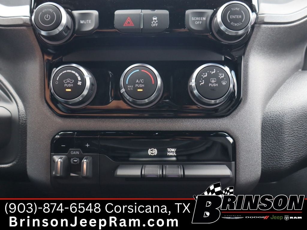 2026 RAM 3500 Tradesman Crew Cab 4x4 8' Box