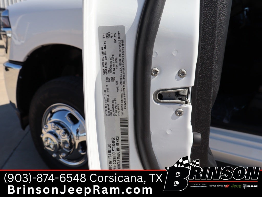 2026 RAM Ram 3500 RAM 3500 TRADESMAN CREW CAB 4X4 8' BOX