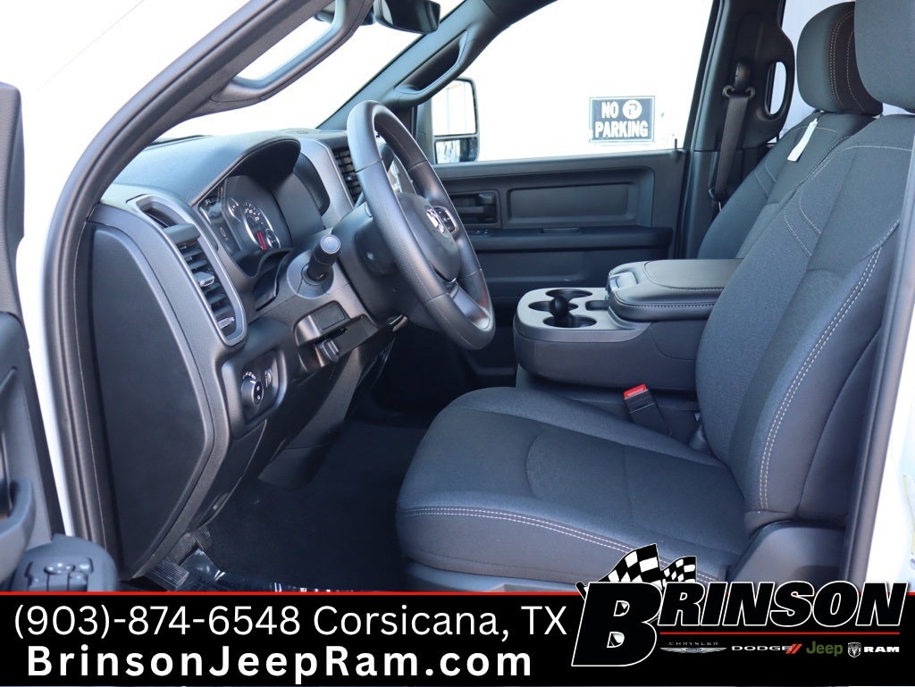 2026 RAM Ram 3500 RAM 3500 TRADESMAN CREW CAB 4X4 8' BOX