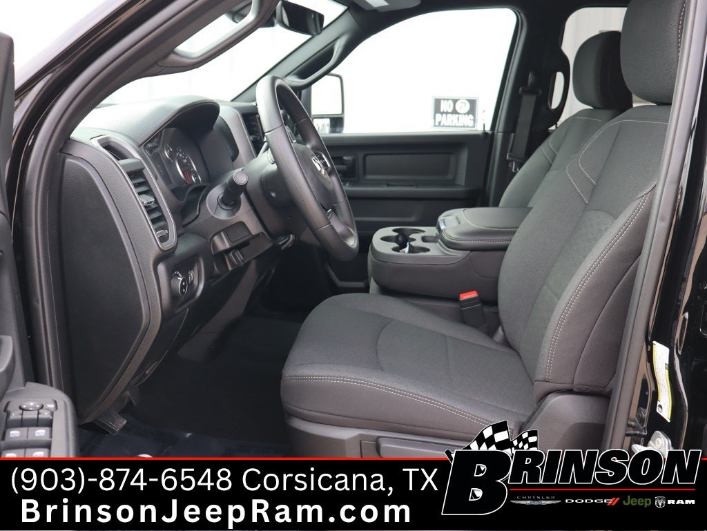 2026 RAM Ram 3500 RAM 3500 TRADESMAN CREW CAB 4X4 8' BOX