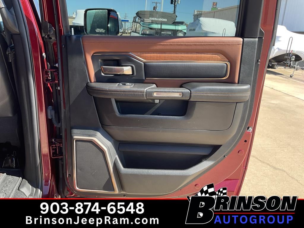 2019 RAM 2500 Longhorn Crew Cab 4x4 6'4' Box