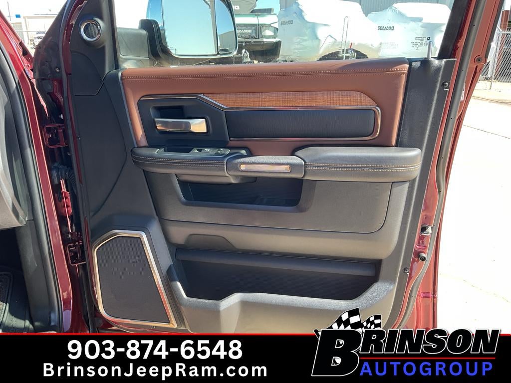 2019 RAM 2500 Longhorn Crew Cab 4x4 6'4' Box