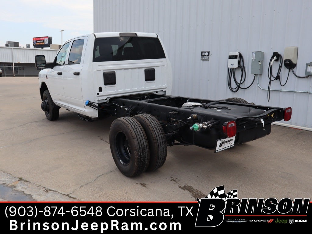 2026 RAM Ram 3500 Chassis Cab RAM 3500 TRADESMAN CREW CAB CHASSIS 4X4 60' CA