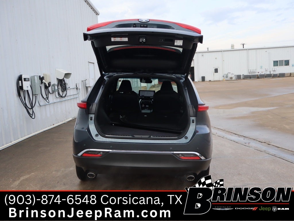 2023 Toyota Venza XLE