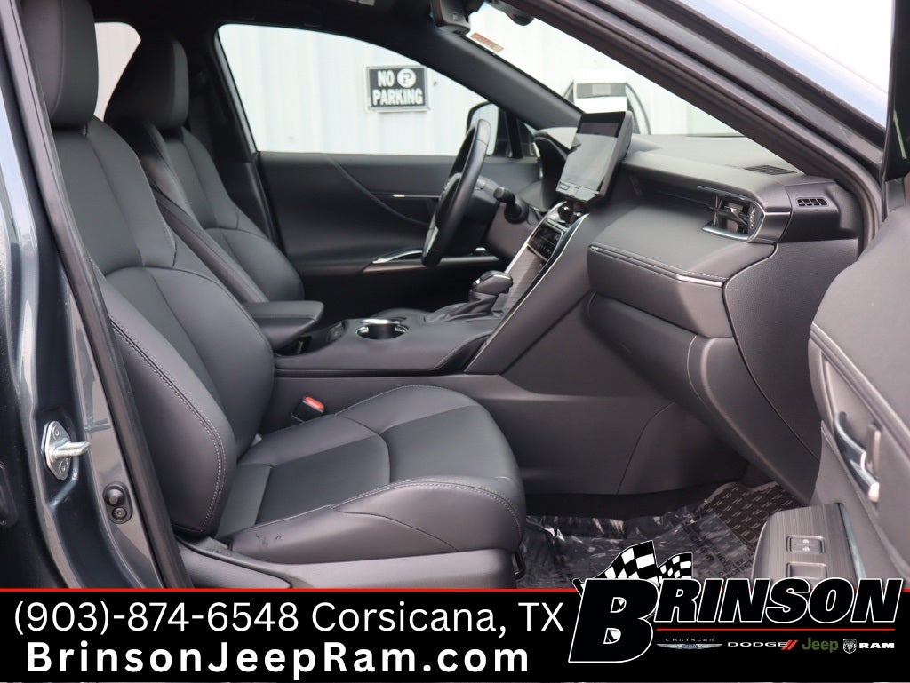 2023 Toyota Venza XLE